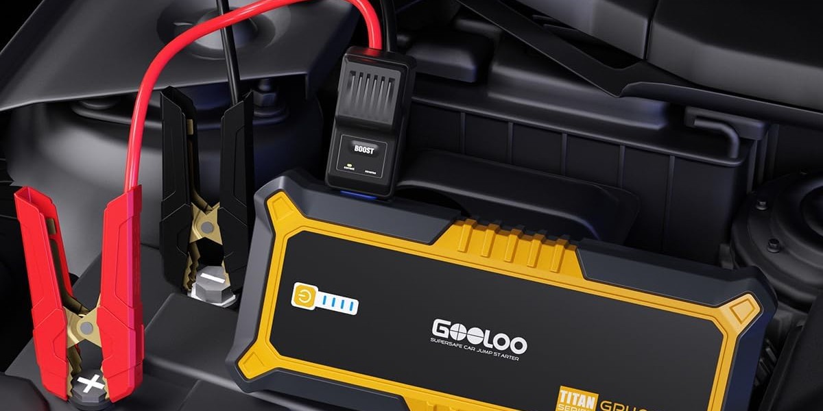 GOOLOO GP4000 jump-starting a car in the engine bay — emergency life saver